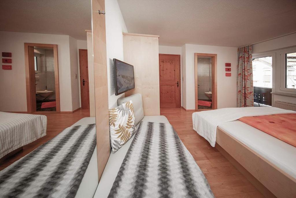 Haus Ingrid Apartment Solden Bagian luar foto