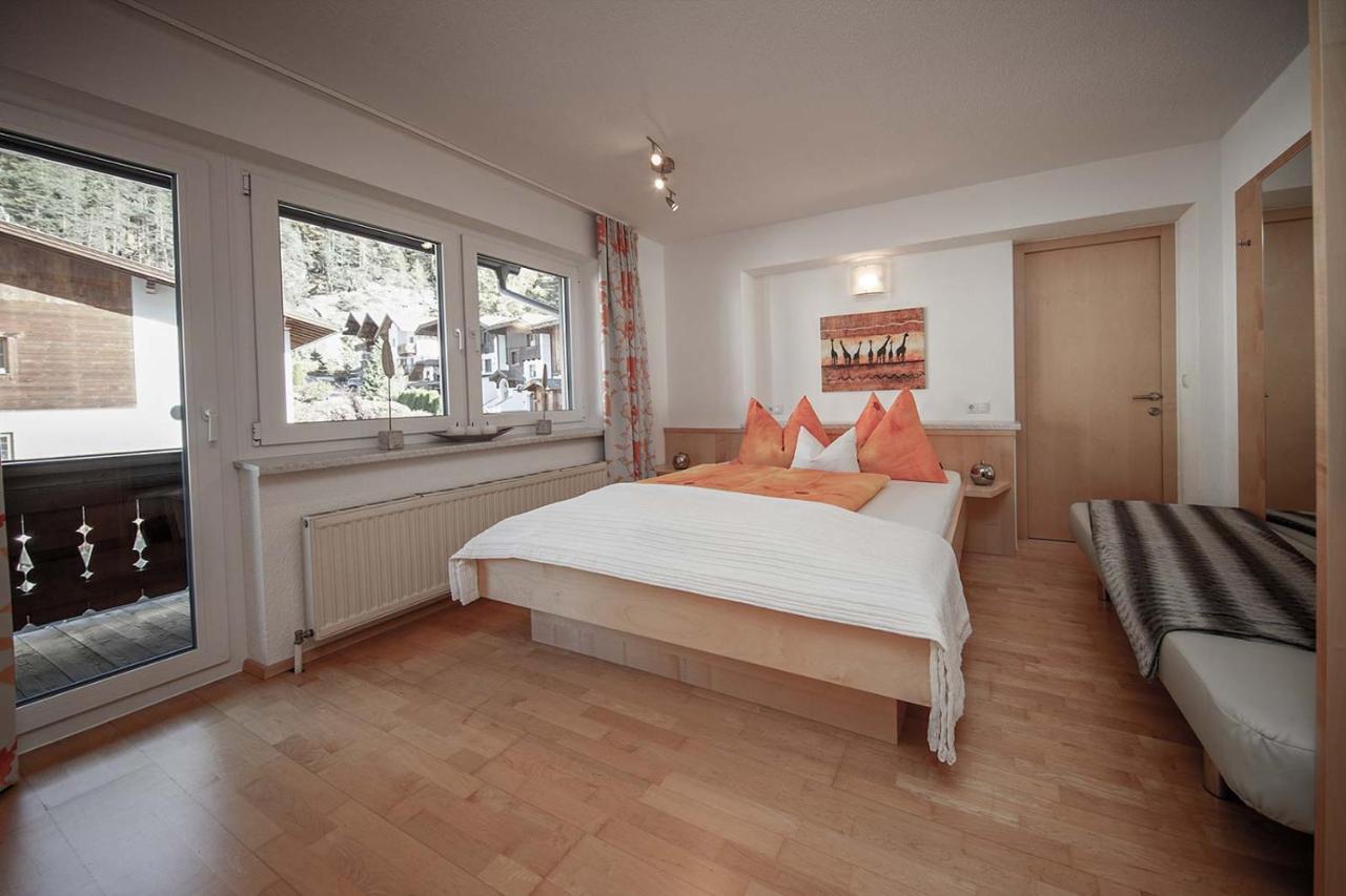 Haus Ingrid Apartment Solden Bagian luar foto